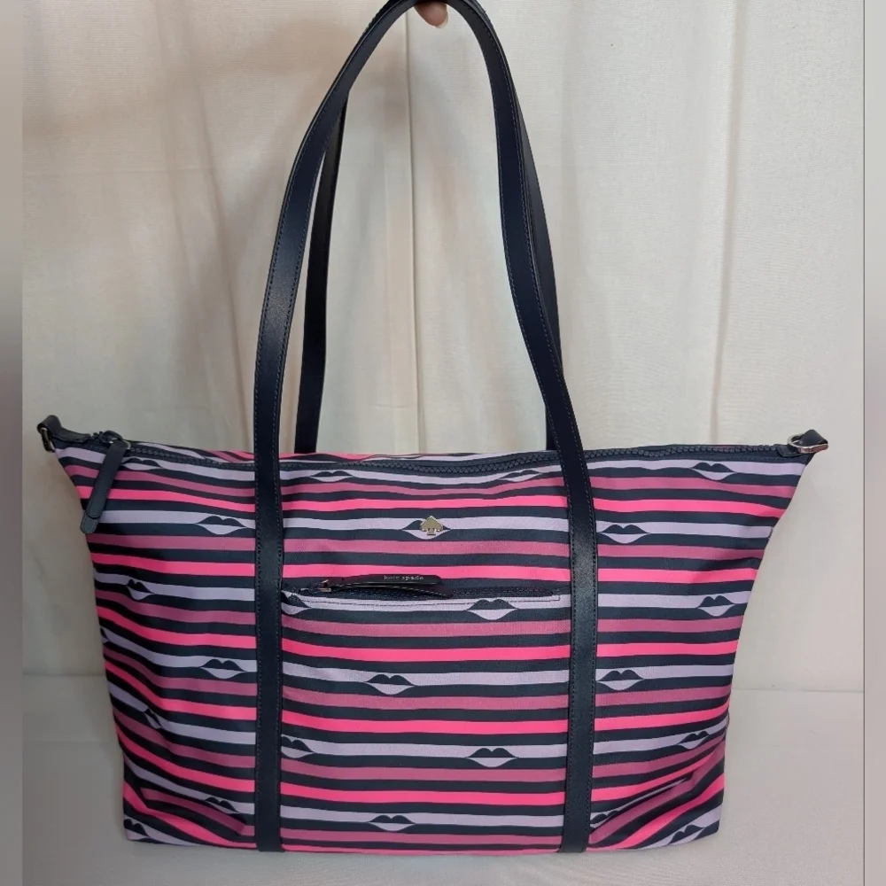 Kate Spade Jae Nylon Pink Striped Patrice Lip Weekender Duffel Bag Like New